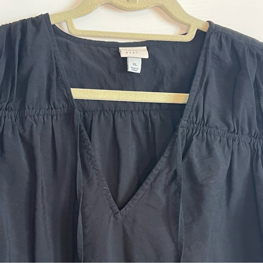 a new day Black Sleeveless Top - Picture 3 of 4